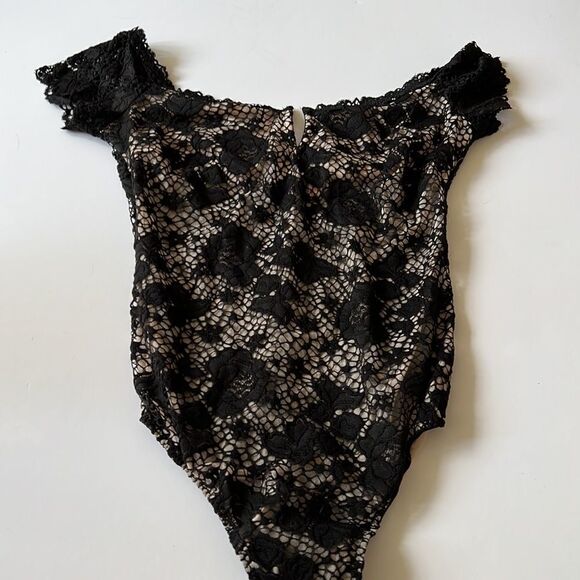 ❤️Victoria Secret Bodysuit Lingerie - Picture 7 of 8